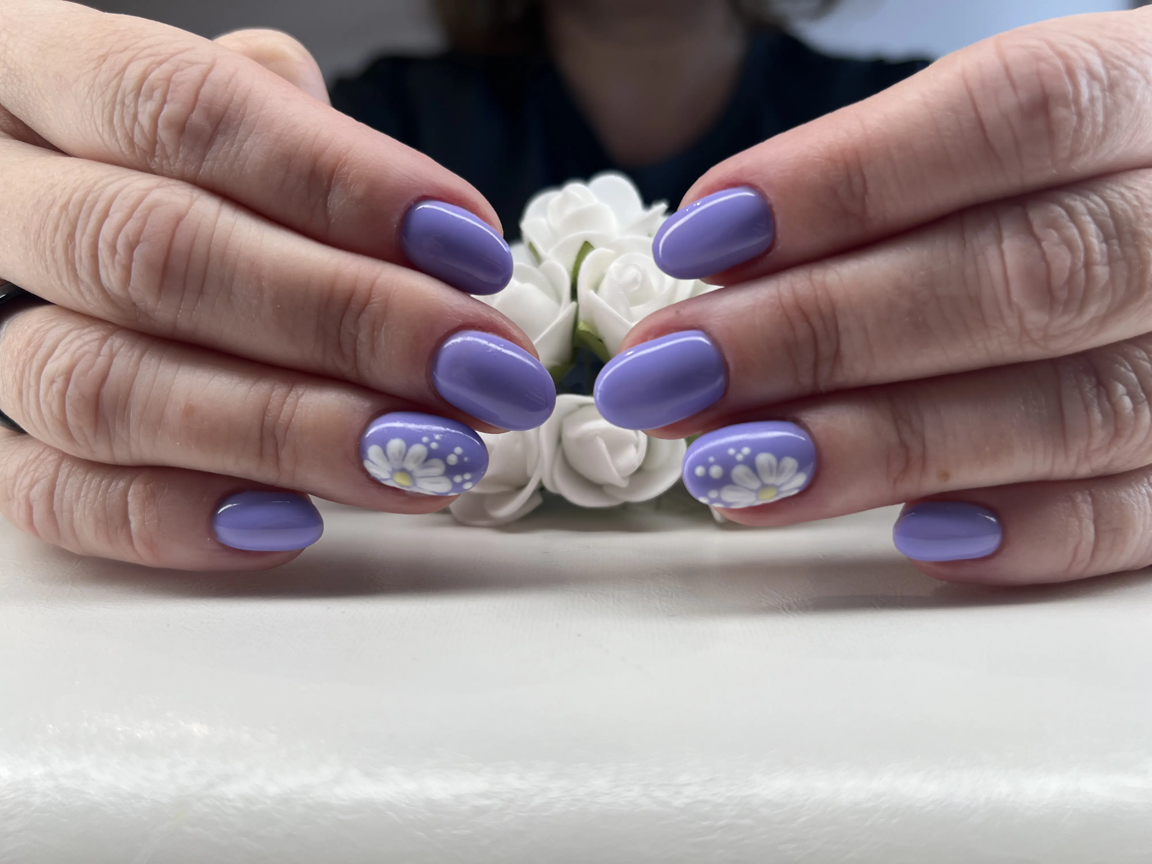 Stylizacja paznokci wykonana w House of Beauty — praca 2